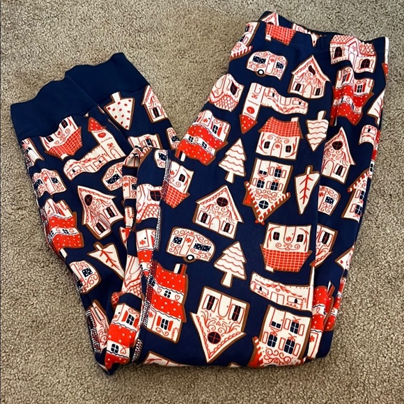 Hanna Andersson Other - Hanna Andersson Red and Blue Pajama Bottoms with Playful Holiday Design Adult XL